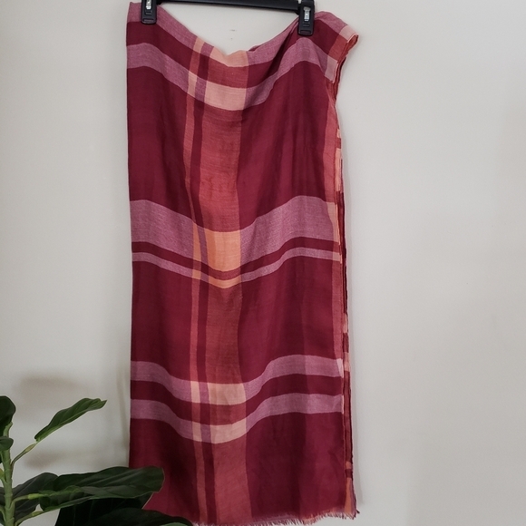 Blanket scarf, red color family. Sz 76x19 inches. - Picture 2 of 4